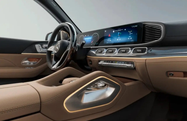 新款奔驰GLS官图