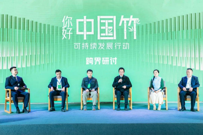 　　联想集团包装研发负责人白岩参与跨界研讨