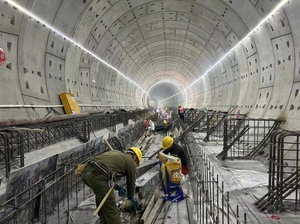 澳门轻轨延伸横琴线进行隧体回填施工