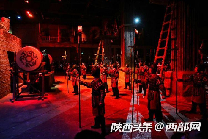 　　《复活的军团》演出现场