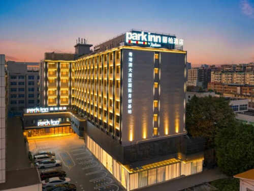 　　▲图注:广州越秀国际会议中心丽柏酒店外观