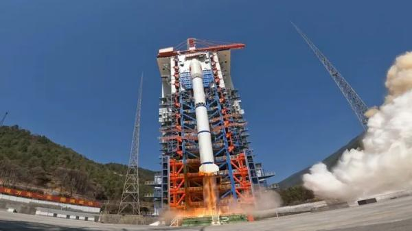 2022年3月5日14时01分，星愿航天在西昌卫星发射中心用长征二号丙运载火箭。受访者供图