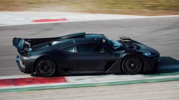 AMG ONE赛道刷圈