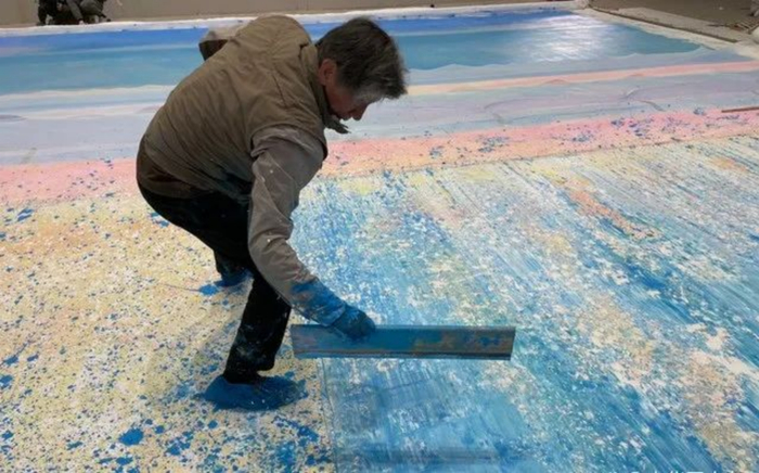 范迪安创作过程 图：微信公众号“瓷海新波”