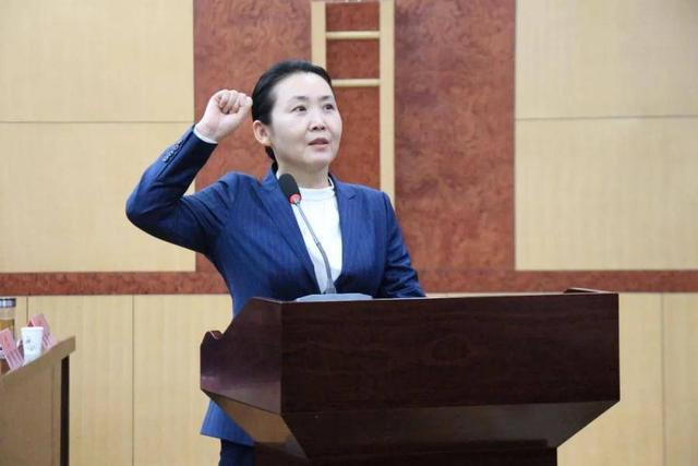李春英