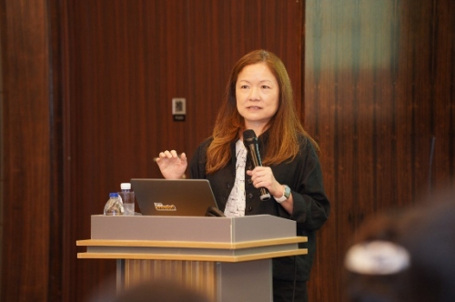 　　杨敦惠教授主题演讲