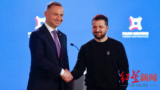 ↑波兰总统杜达与泽连斯基