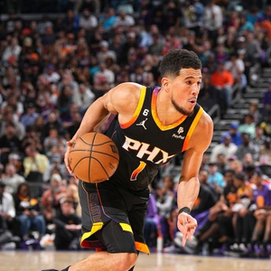 布克加盟雄鹿引发联盟震动