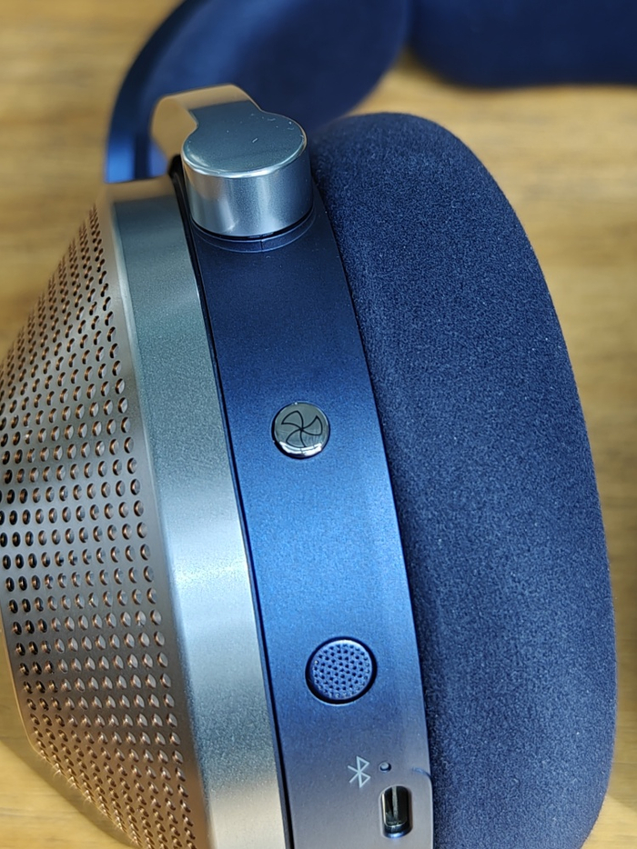 图源：品玩 LU摄