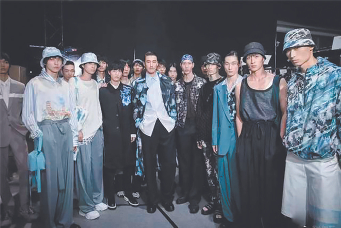     利郎已经成为潮人时尚