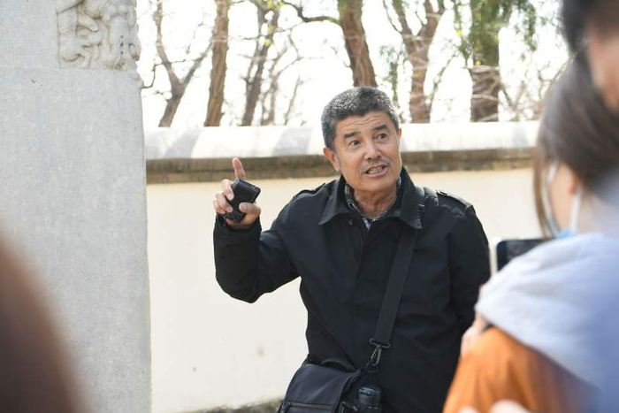 文物专家、昌平区博物馆原馆长邢军。新京报记者 王颖 摄