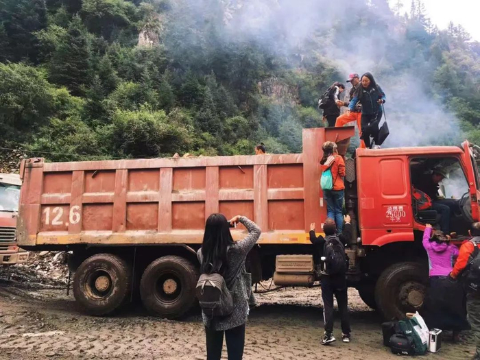 拍摄的两个月，团队集体“失联”