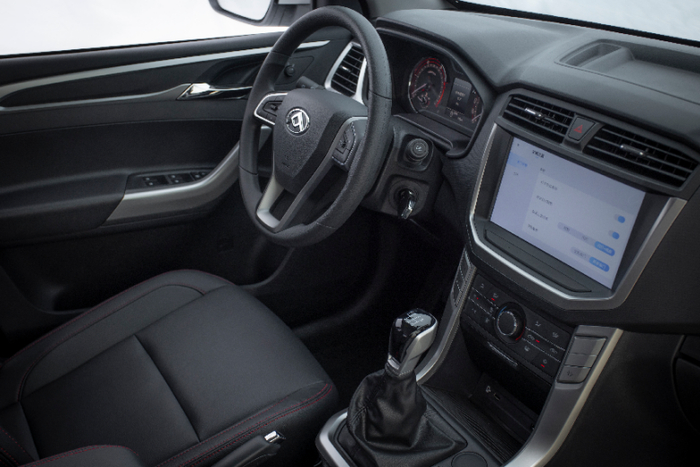 　　上汽大通MAXUS五周年纪念版