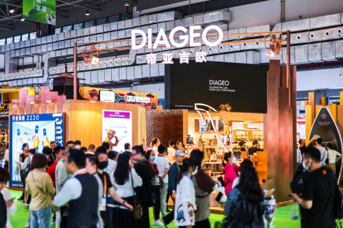 　　帝亚吉欧携旗下核心产品精彩亮相第三届消博会