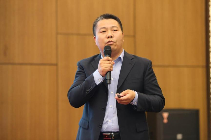 　　杨掌柜食品科技有限公司总裁刘海亮