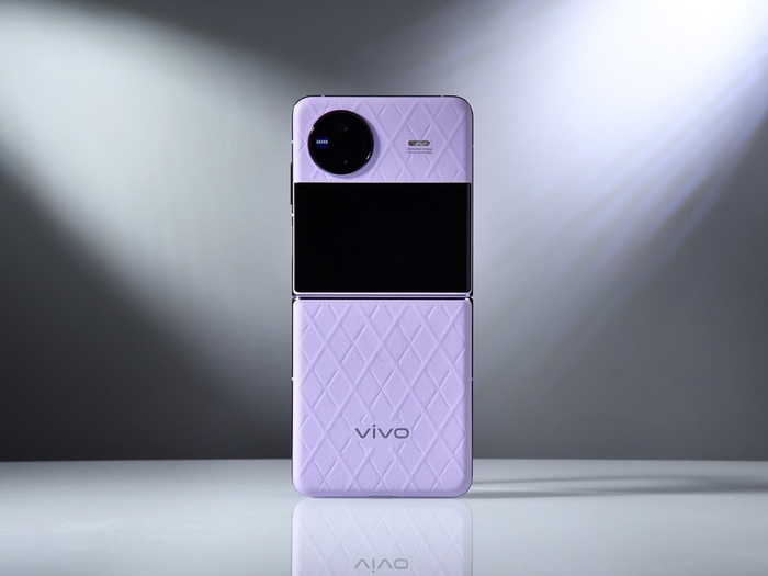 vivo x flip（12/256GB）紫　中国版 vivo x flip（12/256GB）紫 中国版 vivo X Flip 中国版 海外 SIM