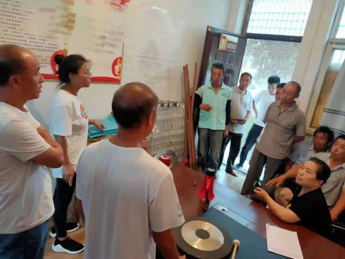 张桂芳在暴雨救灾中的表现赢得村民认可。图/受访者提供