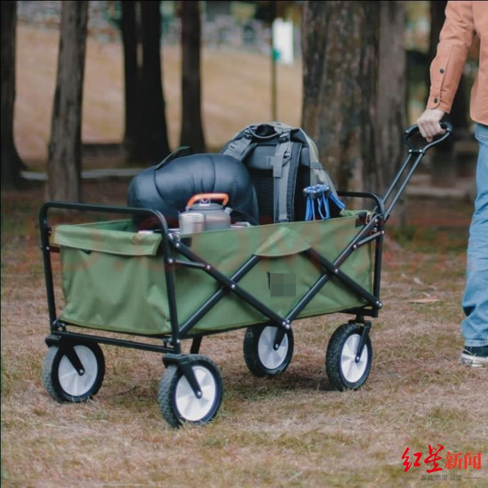 ▲电商平台上销售的营地车琳琅满目 据电商平台截图