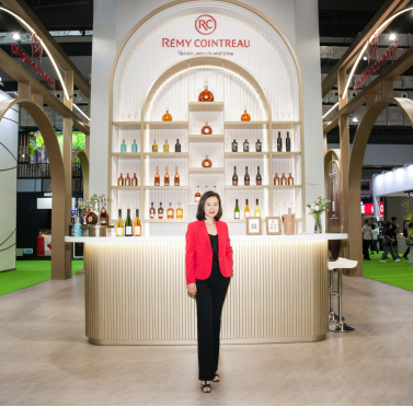 图：人头马君度集团中国区首席执行官Sophie Phe（彭爽玲）女士