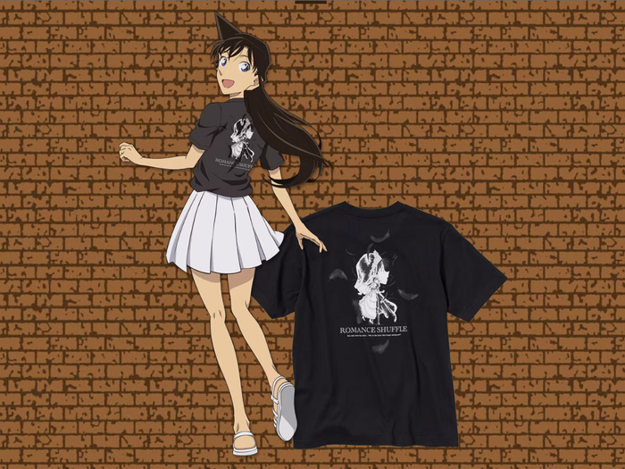 小兰身穿“新兰”T恤。图自优衣库官网