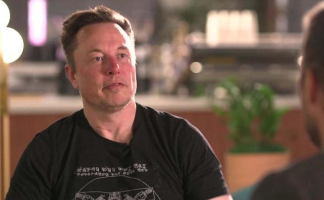 ↑马斯克接受采访 视频截图