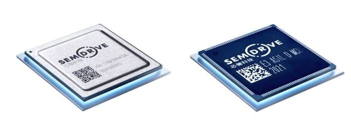 芯驰X9U（左）和E3高性能MCU产品（右）