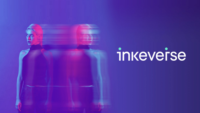 图为映宇宙集团Logo中的“i和r”标志示意