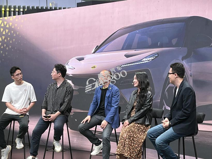 路特斯上海车展现场 图片来源：盖世汽车