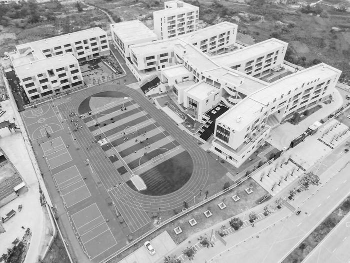     秀屿区实验小学城东校区 肖征宇 摄