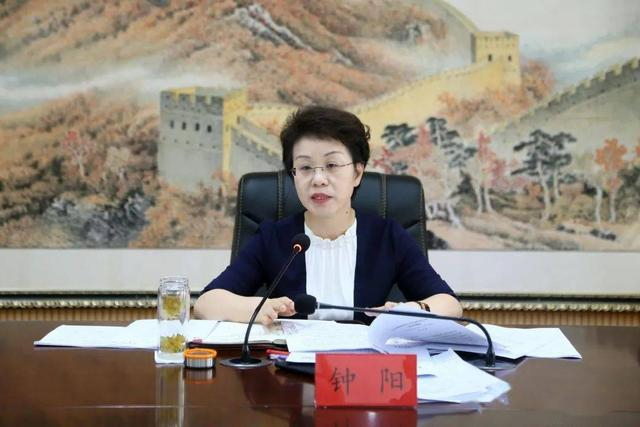 ↑钟阳 图源：黔南日报