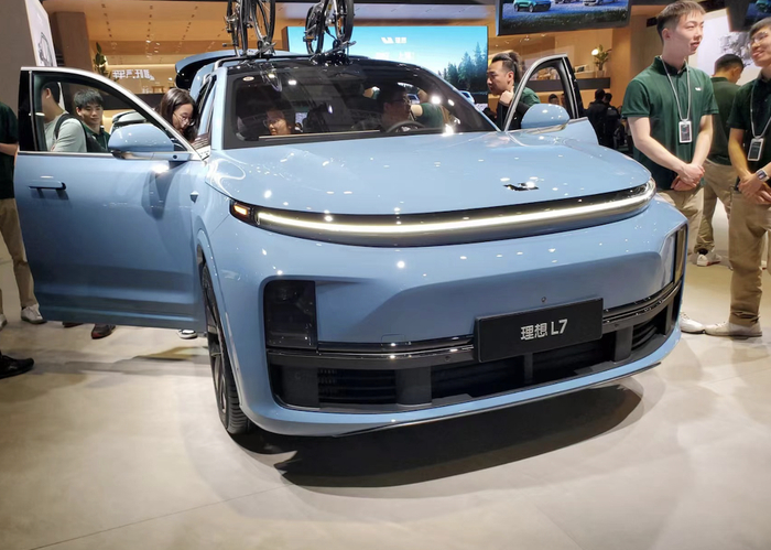理想L7，时代财经摄