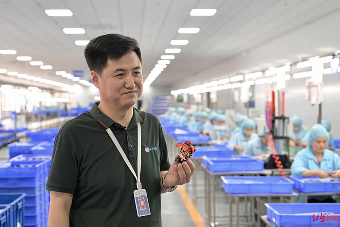 ▲凯高玩具（重庆）有限公司生产部经理 王金伟