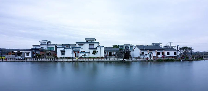 生态新农村，固始沙河村  李英杰  