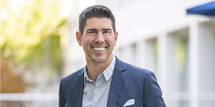 图注：VMware 高级副总裁兼首席执行官 Kit Colbert