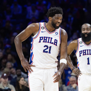 季后赛预演篮网湖人正面交锋攻防大战点燃全美收视狂潮