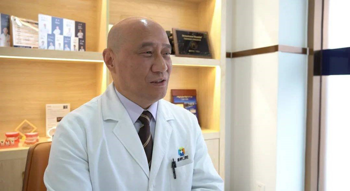 四川省口腔医学会口腔种植专委会副主任委员、新桥口腔成都玉双院区业务院长刘果生