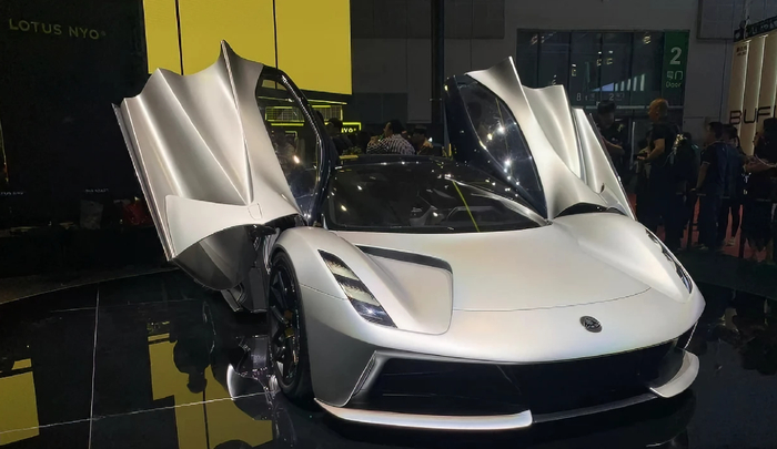 路特斯EVIJA 图片来源：时代财经 摄