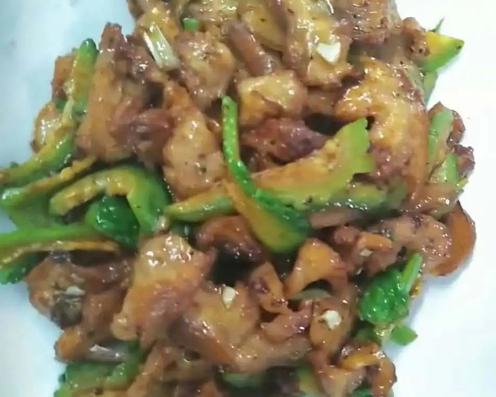 “苦瓜炒出来的味道更狠”
