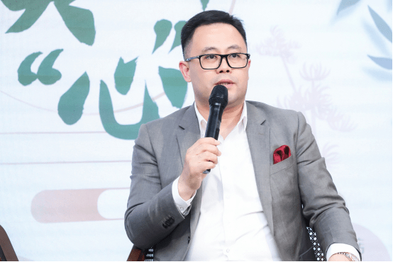 华住集团中高端事业集群总裁张书荣先生