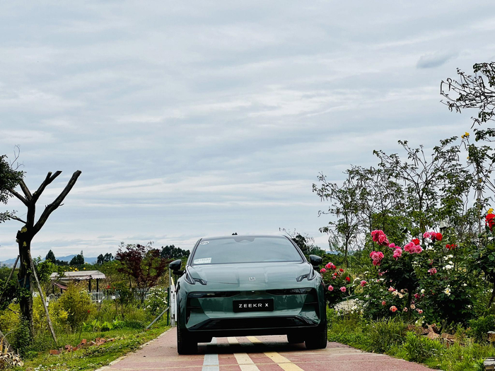 极氪X。 华龙网-新重庆客户端 许川 摄