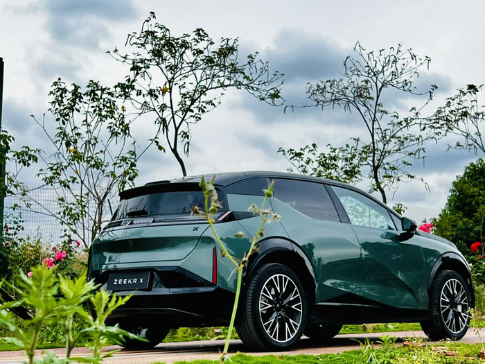 极氪X尾部造型。 华龙网-新重庆客户端 许川 摄