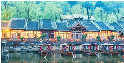 　　千山老院子景区。