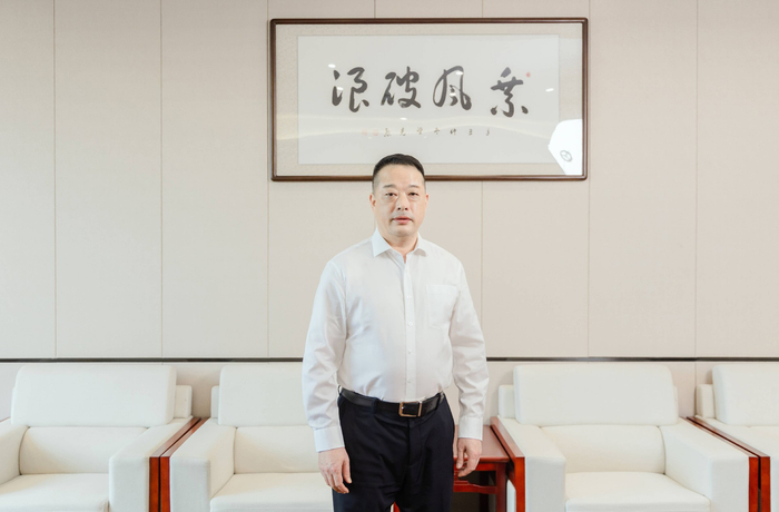 坤彩科技董事长谢秉坤接受采访