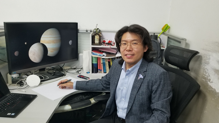 西安电子科技大学讲师王欣明博士。受访者供图