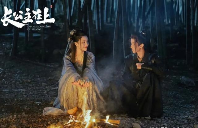 《长公主在上》剧照，左一为圻夏夏。受访者供图