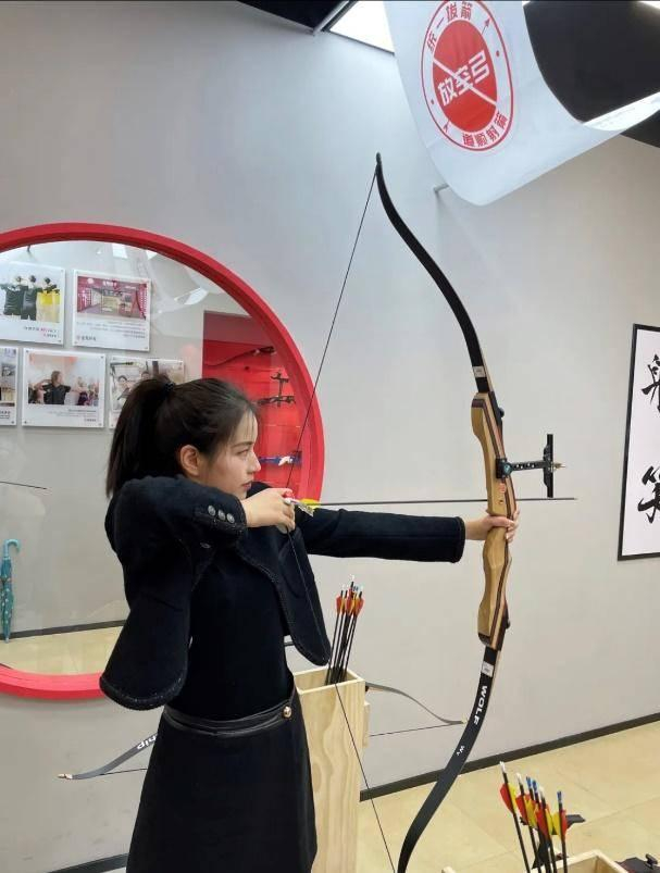 “弓享·道顺射箭馆”一角，线上平台的推荐让很多射箭爱好者前来打卡体验（图源：大众点评用户）