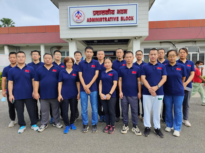 ▲ 第14批援尼泊尔医疗队合影。