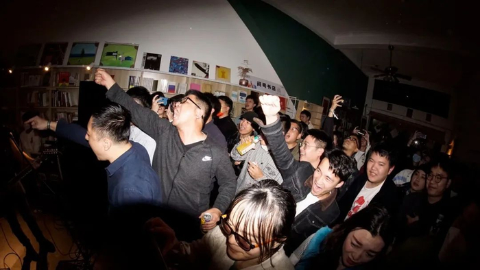 问号书店No stage音乐现场