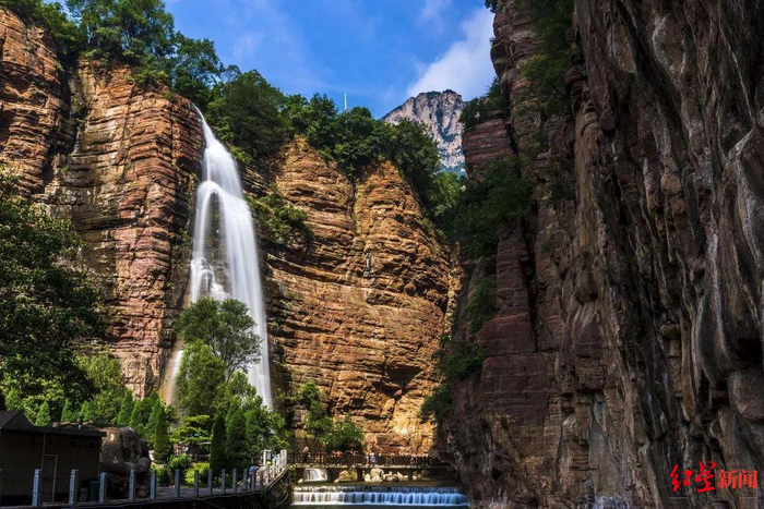 ↑太行山大峡谷景区 图据景区官网