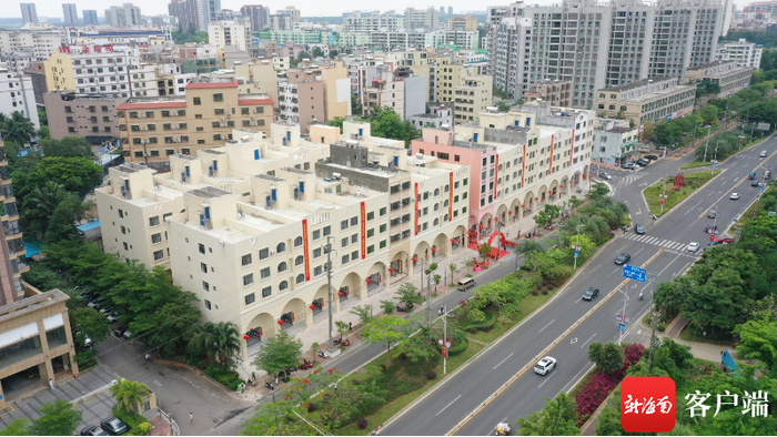 文昌市文城镇马园村23栋别墅交付。记者 郑光平 摄